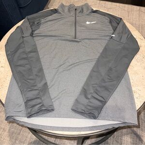 Nike Men's Dark Gray Lightweight Quarter-Zip Jacket